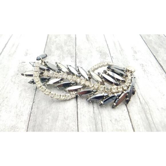 Vintage Rhinestone Clef Shaped Brooch Rare 40s-50s Book Piece - Retro Music Gift - Picture 7 of 8